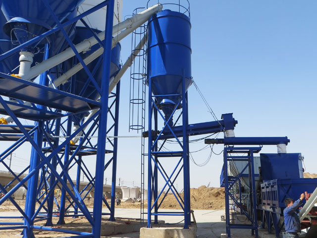 穩定(ding)土廠拌(bàn)設備部(bù)件